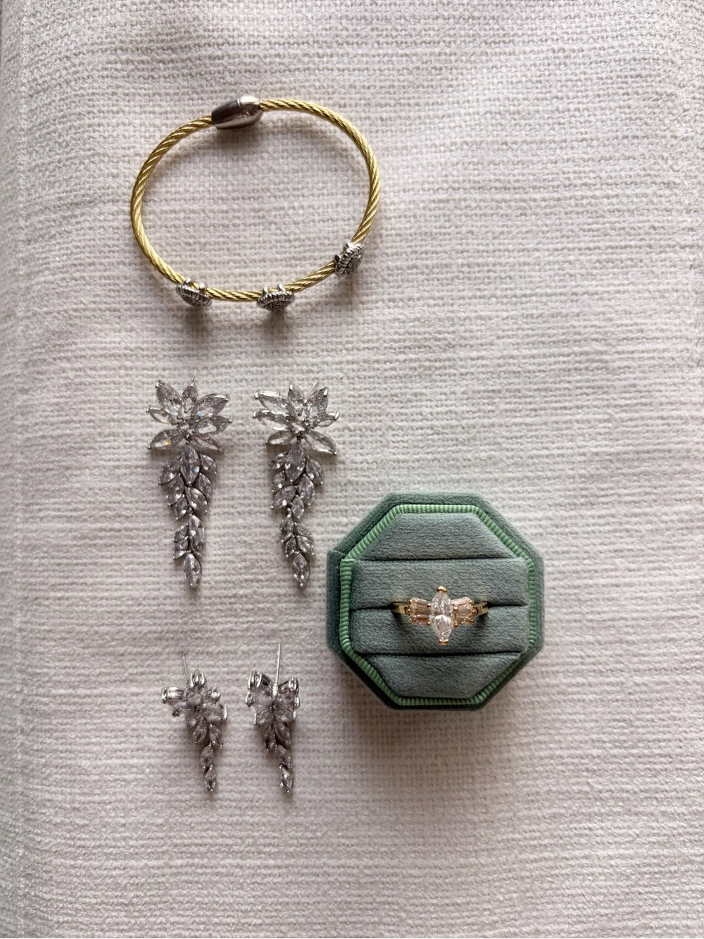 Jewelry bundle- ring, earrings, bracelet